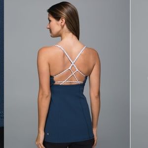 Lululemon Dancing Warrior Tank Poseidon Dottie